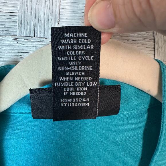 Maggie Barnes women’s blouse teal button up round color western electric grandma - Picture 6 of 9